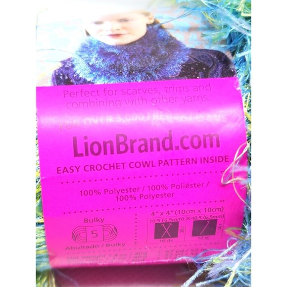 Fun fur Color 207 Art #320 Lot 118426 Polyester 57yd Yarn Multicolor - Picture 6 of 16